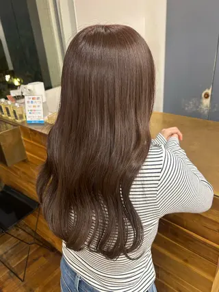 セミロング カラー 谷岡 聖花のヘアスタイル