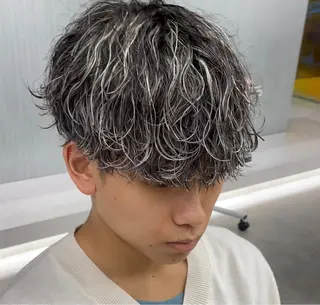 カラー メンズ 【圧倒的センス】 まる/メンズカラーのヘアスタイル