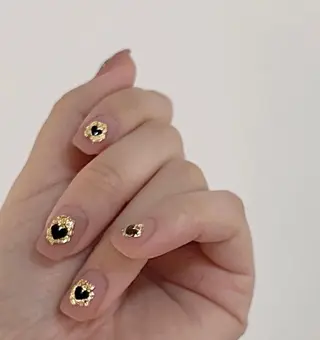 ネイル 💅E•U•B NAIL🌹所属・横浜市中区曙町 ネイルE·U·Bのネイルデザイン