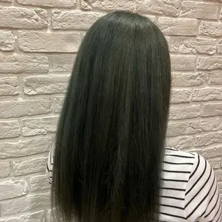 カラー mai /attraのヘアスタイル