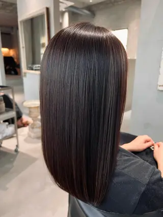 セミロング 🖤美髪師🖤 縮毛矯正🥀emiのヘアスタイル