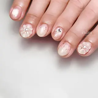 ネイル calm 〔ｶｰﾑ〕のネイルデザイン