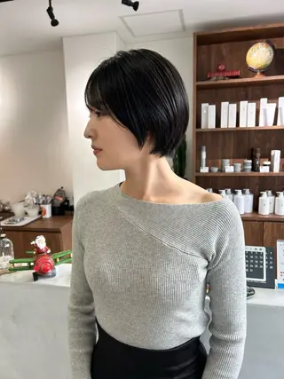 ショート (h)wim ウィムのヘアスタイル