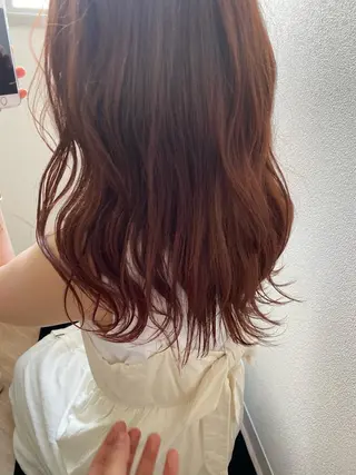 セミロング カラー ELLE&SALLY 石野のヘアスタイル