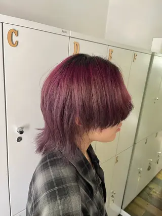 ミディアム 渡邊 海里のヘアスタイル