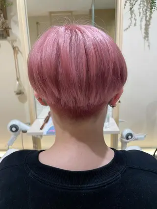 ショート カラー 大石 陽菜のヘアスタイル