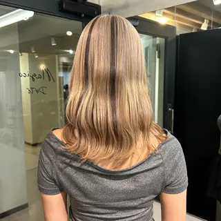 ミディアム カラー ✨うる艶/ブリーチ✨ 𝓡𝒖𝓷𝐚💋のヘアスタイル