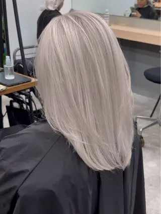 セミロング カラー ウルフ/レイヤー ⚡️ITSUKU⚡️のヘアスタイル