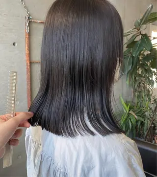 ミディアム カラー パーマ ヘアアレンジ キッズ ネイル マツエク・マツパ モリモト サナのヘアスタイル