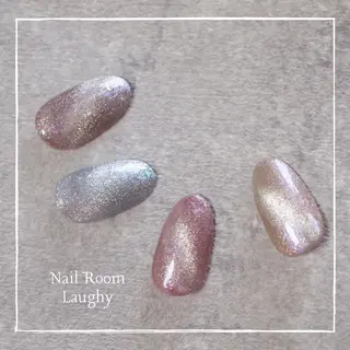 ネイル Nail Room Laughyのネイルデザイン