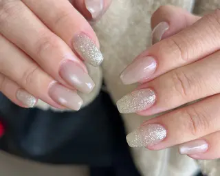 ネイル Ray. ちゅるん系ニュアンスのネイルデザイン