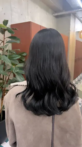 セミロング noe所属・AYAKA/名古屋/ 栄/ボブ/透明カラーのヘアスタイル