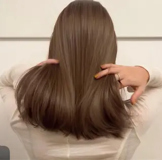 ミディアム カラー レイヤー/ナチュラル 特化西宮北口/みなみのヘアスタイル