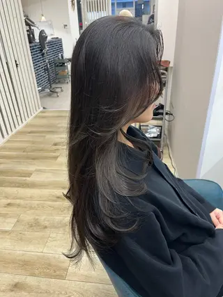 ロング pigment 【ピグメント】所属・まどか/荒井/ 外国人風🥑のヘアスタイル