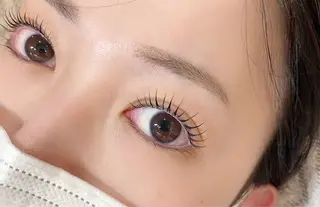 マツエク・マツパ Fameu+ MIKUの眉毛・アイブロウイメージ
