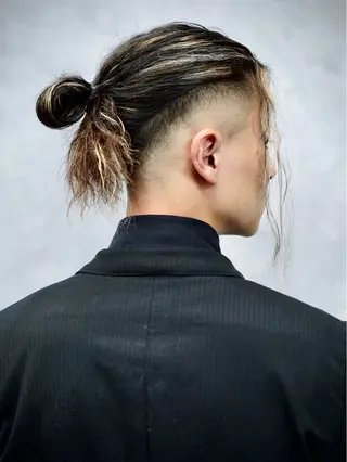 ショート カラー ヘアアレンジ メンズ CHROM TOKYO ALT所属・神保町メンズno.1 佐々木康介のヘアスタイル