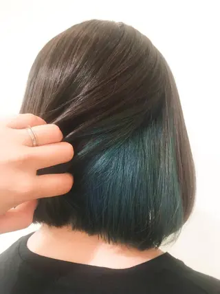 カラー 下池 紗加のヘアスタイル