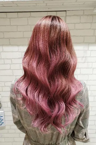 ロング カラー 中村 和貴のヘアスタイル