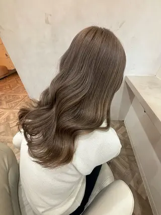 セミロング カラー 暖色/ミルクティー/ レイヤー/yuriaのヘアスタイル