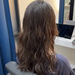 ロング パーマ FBeauty 青山店所属・パーマ特化美容師 表参道のヘアスタイル