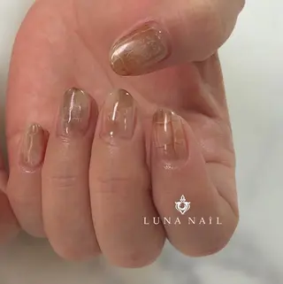 ネイル アトリエ　ミモザ所属・いまむら あかりのネイルデザイン