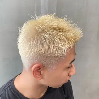 ショート カラー メンズ 江﨑 翔のヘアスタイル