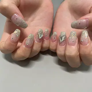 ネイル THEBALM threeネイル💅のネイルデザイン