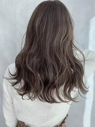 セミロング カラー MOU namba ムウナンバのヘアスタイル