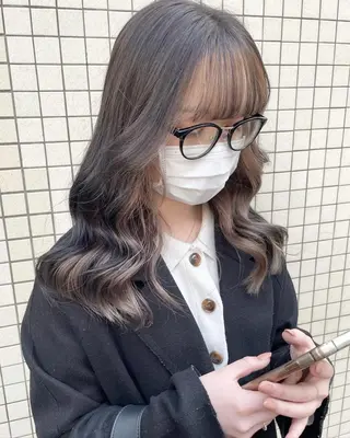 ミディアム rina／ベージュ ワンホン/韓国ヘアのヘアスタイル