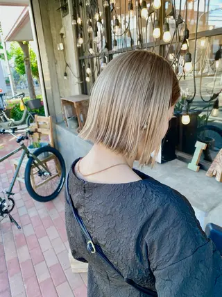 ミディアム スロウ（slow）所属・slow✂︎ 矢野芹奈のヘアスタイル