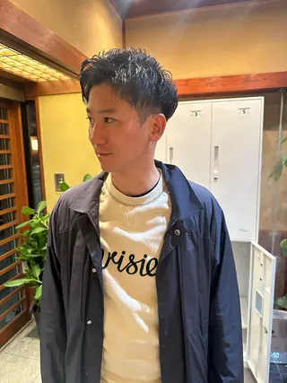 メンズ パーマ指名No. 1 磯飛⭐️慎之介のヘアスタイル