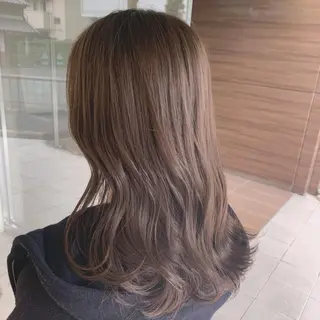 カラー 山本 鮎里のマツエク・マツパデザイン