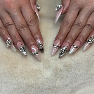 ネイル es nailのネイルデザイン