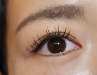 マツエク・マツパ 💜bora .のネイルデザイン