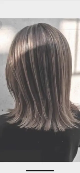 ミディアム カラー blanc hair 西中島MASARUのヘアスタイル