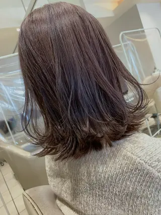 セミロング MODEks eau 佐藤優志のヘアスタイル