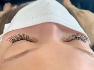 マツエク・マツパ salonLADYSTYLE所属・稲嶺 美華のエステ・リラクイメージ