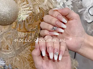 ネイル ✨Nailsalon Vi+✨のネイルデザイン