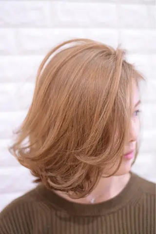 ショート カラー ハイトーンカラー RYUのヘアスタイル