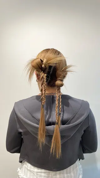ロング ヘアアレンジ elto 四条烏丸⌇ ひ な たのヘアスタイル