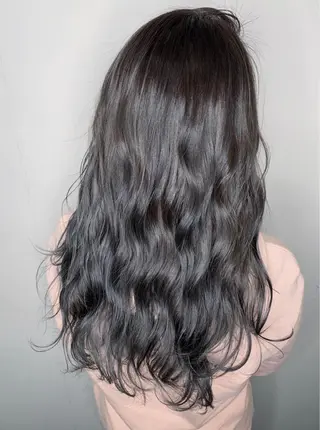 カラー エミュスト心斎橋所属・🎨カラー&髪質改善 松葉優希のヘアスタイル