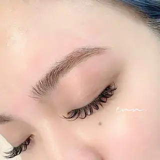 アイブロウ enn.《エンドット》所属・enn. 【眉毛/ネイル】のネイルデザイン