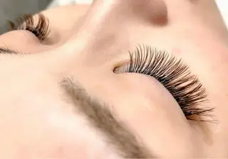 マツエク・マツパ Eye Lash Salon SEN所属・アイデザイナー CHIHIRO𓁅のマツエク・マツパデザイン