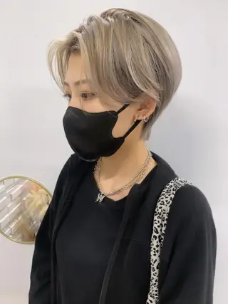 ミディアム ネイル マツエク・マツパ アイブロウ カラー パーマ yelm ［official］のヘアスタイル