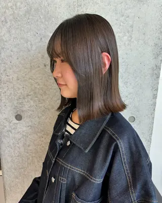 ミディアム カラー Miyu🎀レイヤー ／透明感カラー🪽のヘアスタイル