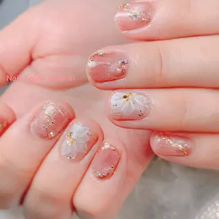 ネイル 柴崎 美幸のネイルデザイン