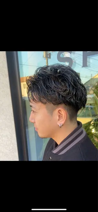 パーマ メンズ un.所属・un. aiのヘアスタイル