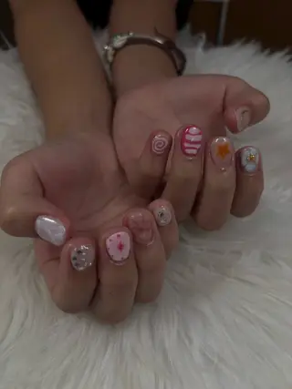 ネイル 🦋Hina🦋 12月予約受付中✨のネイルデザイン