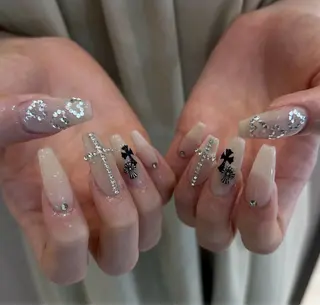 ネイル BERA NAILSのネイルデザイン