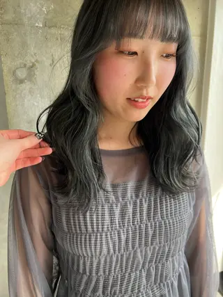 セミロング Loem【ロエム】所属・RINA 【Loem】のヘアスタイル